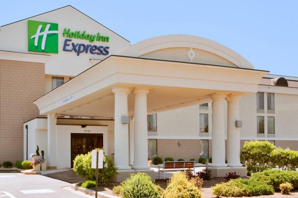 Holiday Inn Express Danville By Ihg Zewnętrze zdjęcie