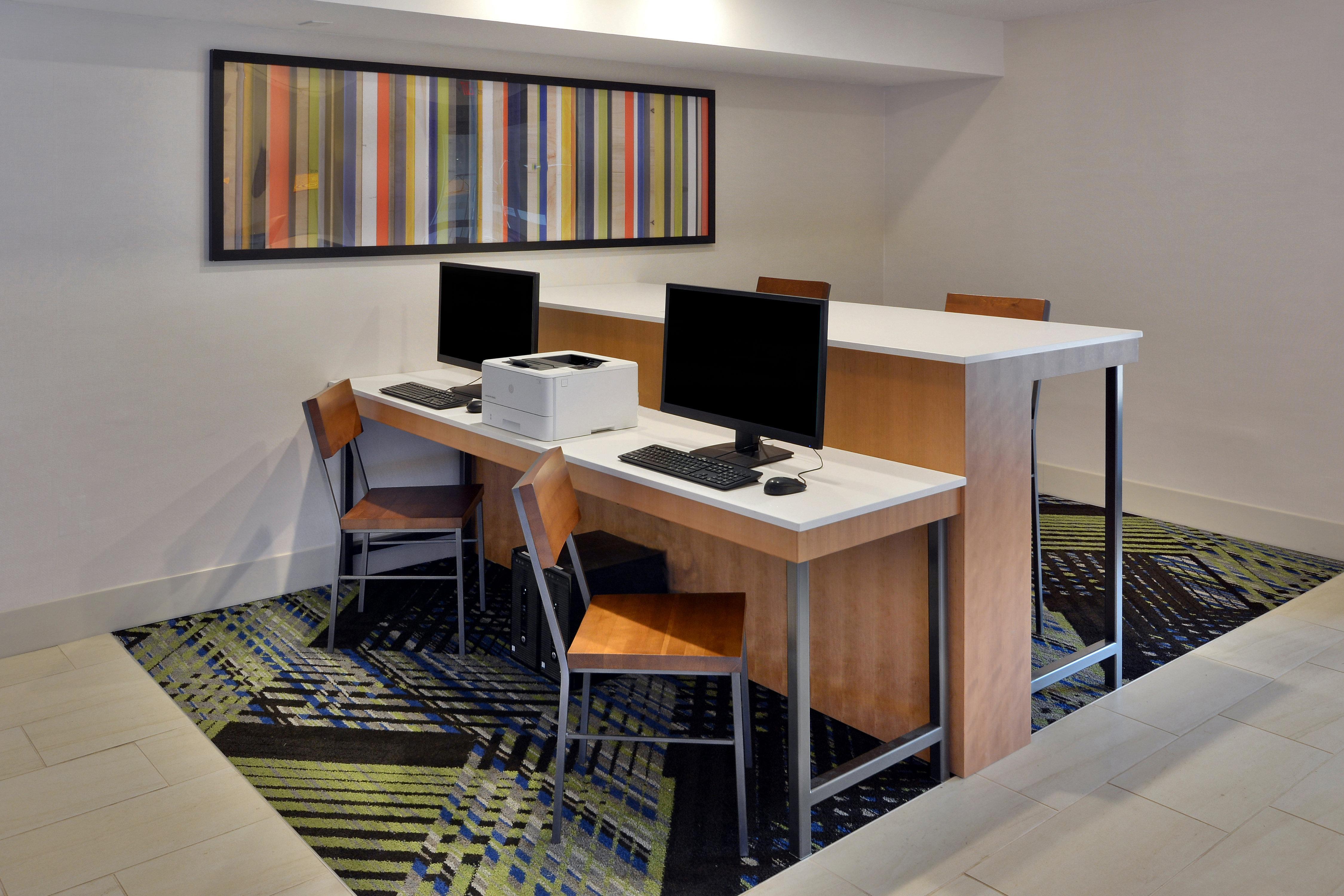 Holiday Inn Express Danville By Ihg Zewnętrze zdjęcie
