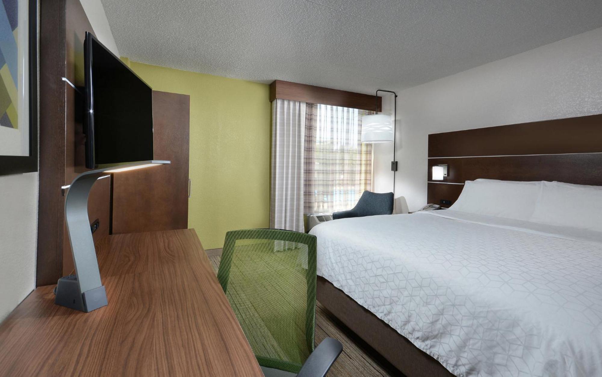 Holiday Inn Express Danville By Ihg Zewnętrze zdjęcie