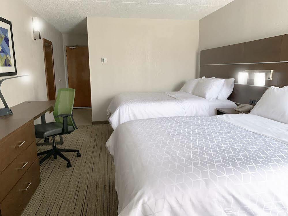Holiday Inn Express Danville By Ihg Zewnętrze zdjęcie