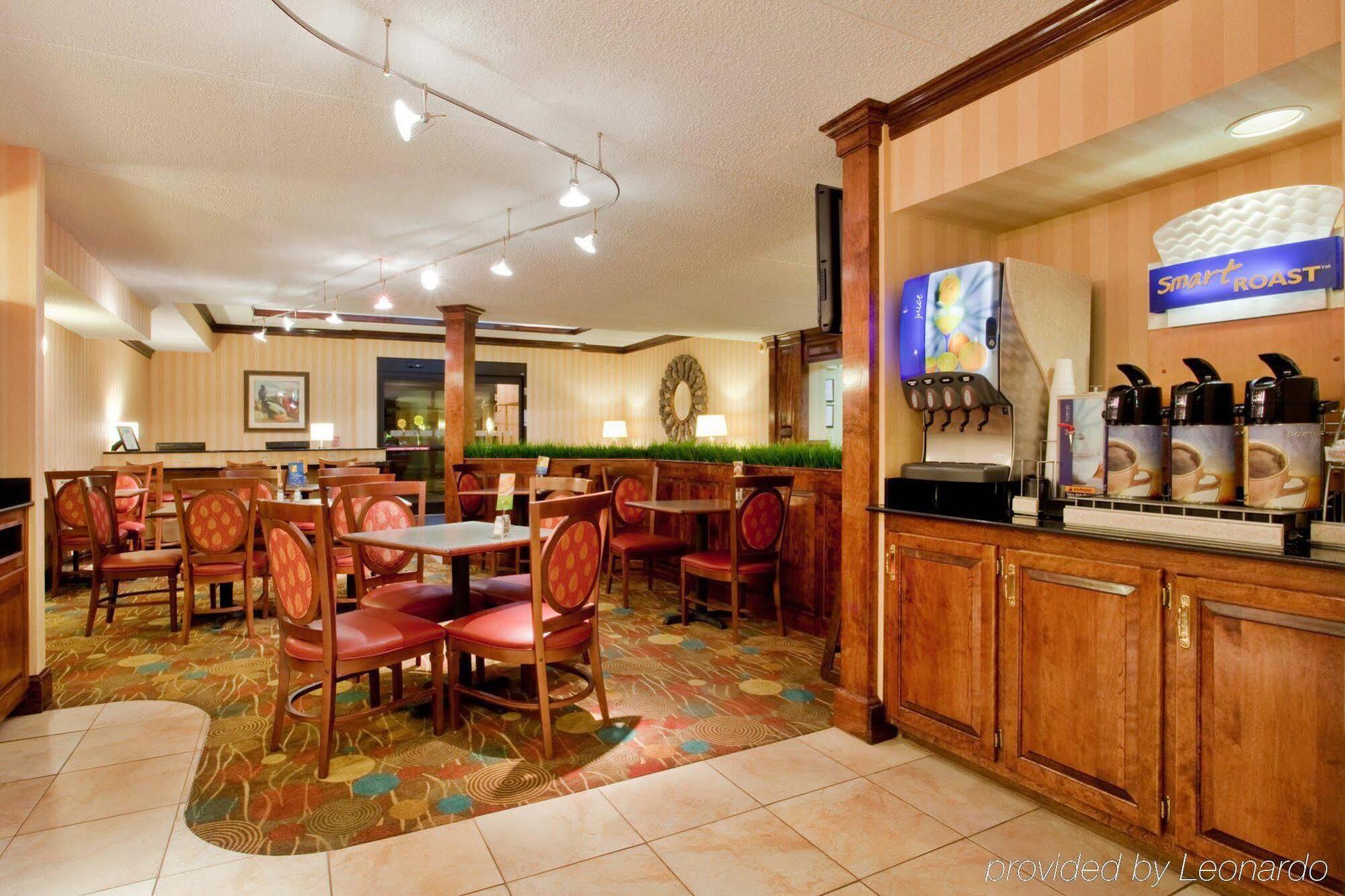 Holiday Inn Express Danville By Ihg Zewnętrze zdjęcie